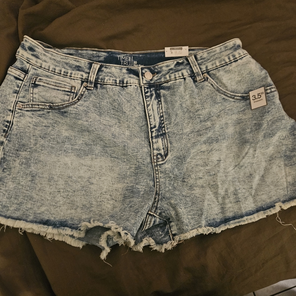 Women's shorts